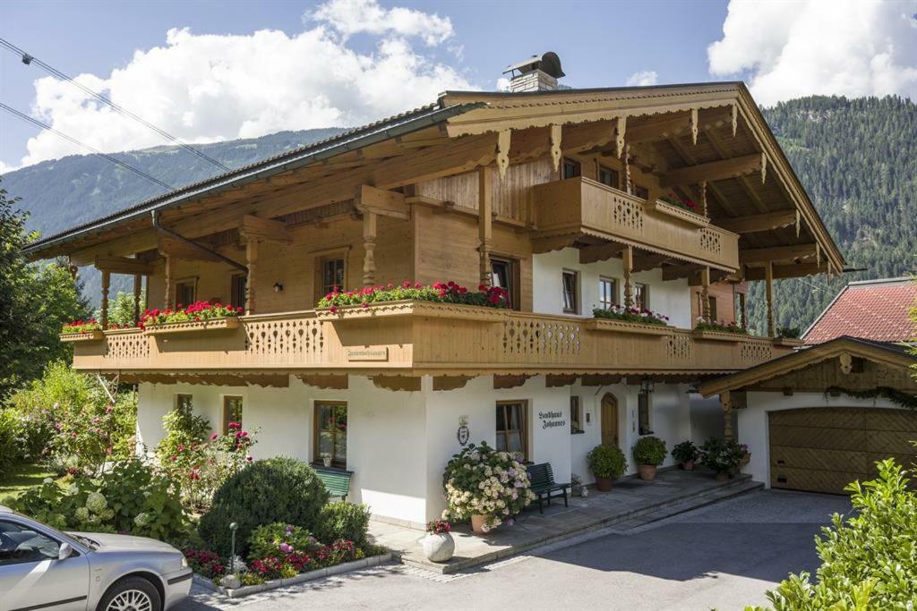 Apartament Johannes *